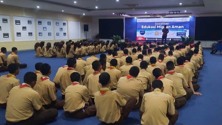Sosialisasi Edukasi Migran Aman
